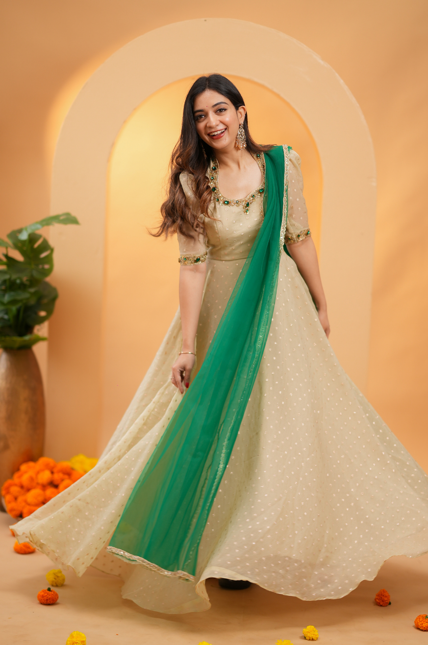 Anjum 3