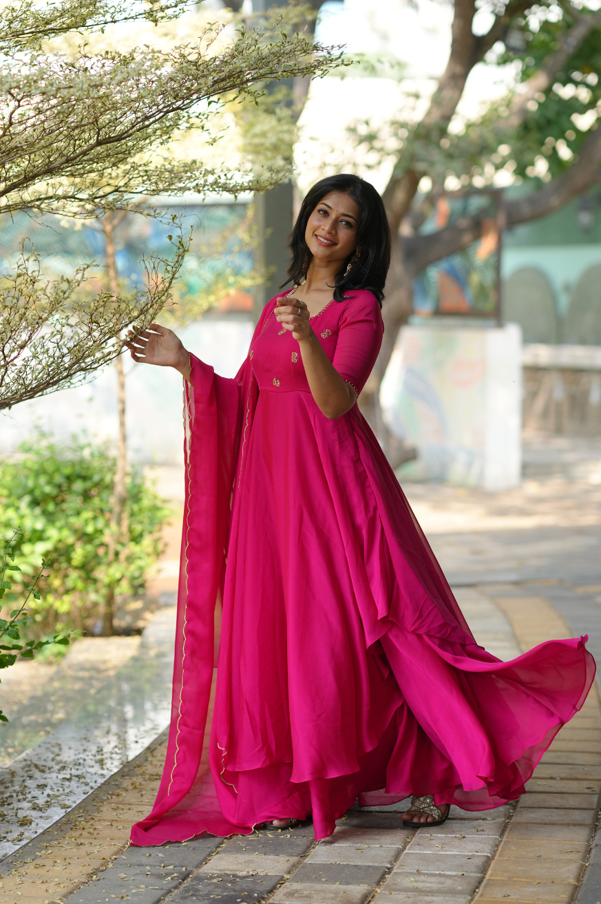 Sara Collection
Premium Designer anarkali