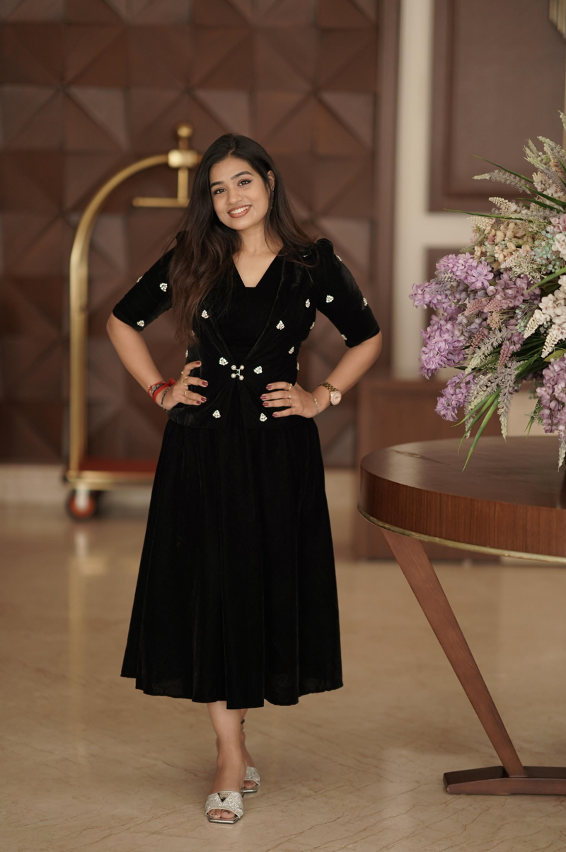 Party Wear Gowns for Women: Elegant Styles for Weddings & Special Occasions