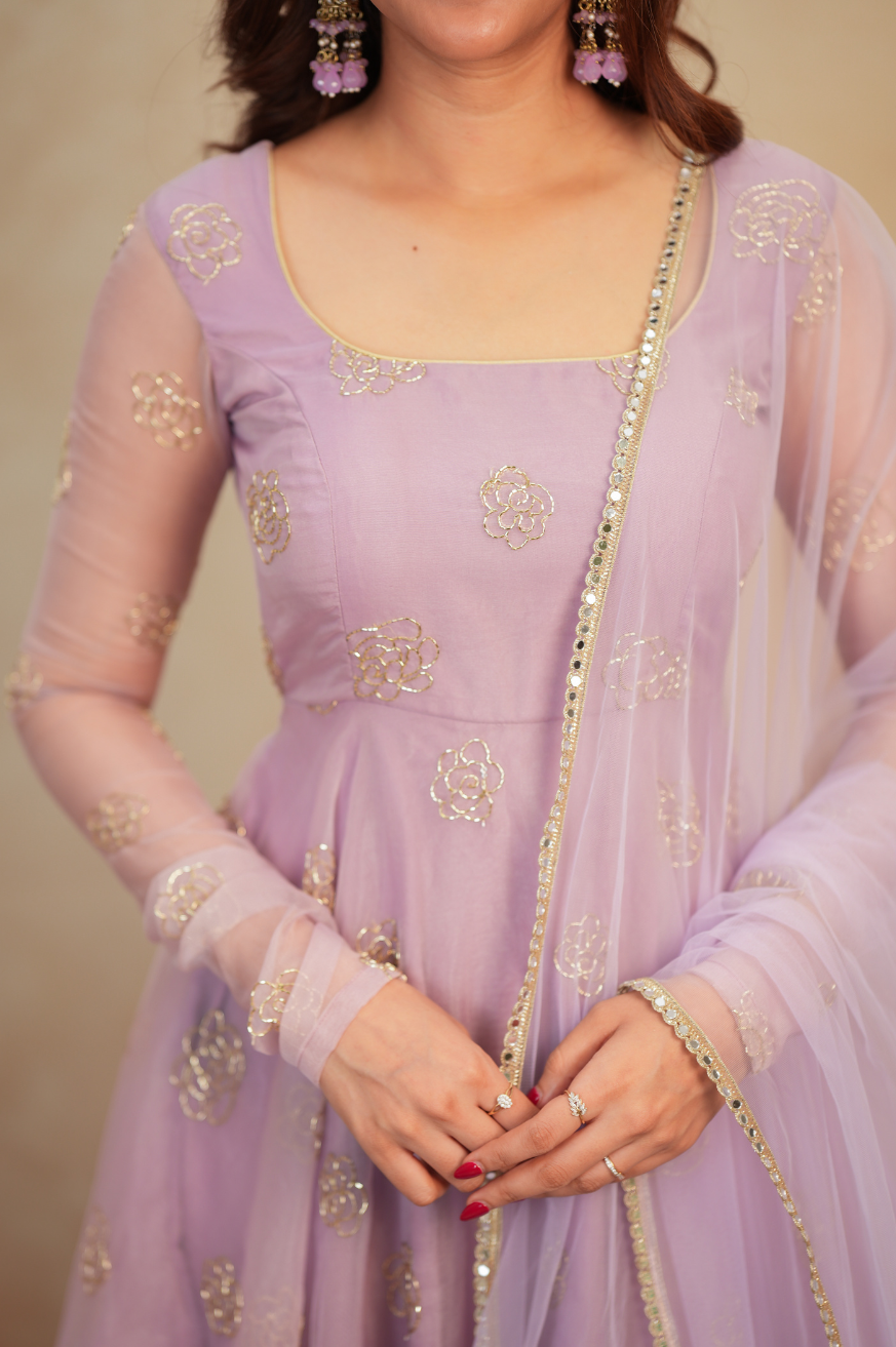 Nivi 2