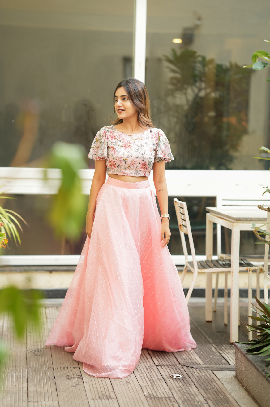 Niram – Elegant Chiffon Crop Top & Gotta Net Lehenga Set