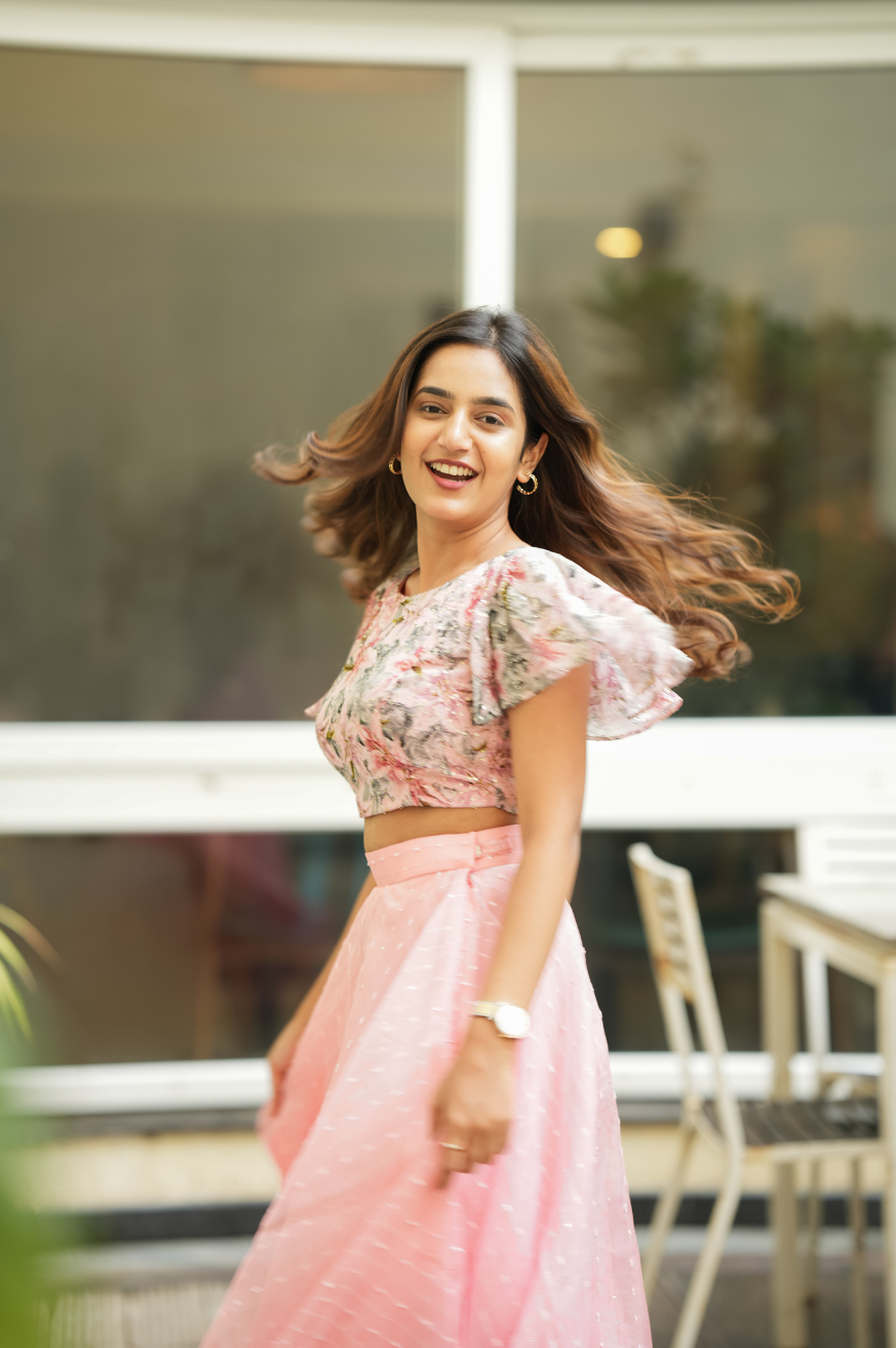 Niram – Elegant Chiffon Crop Top & Gotta Net Lehenga Set