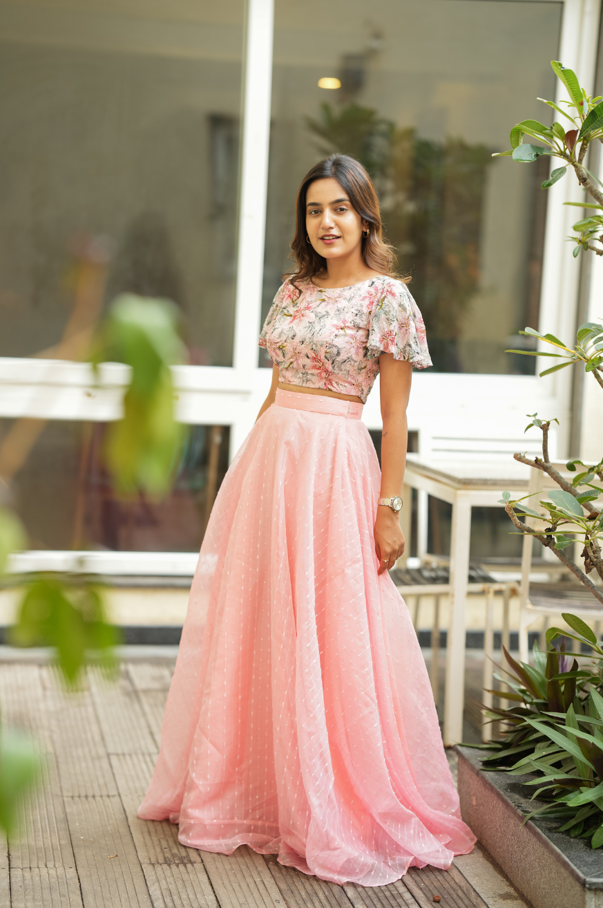 Niram – Elegant Chiffon Crop Top & Gotta Net Lehenga Set