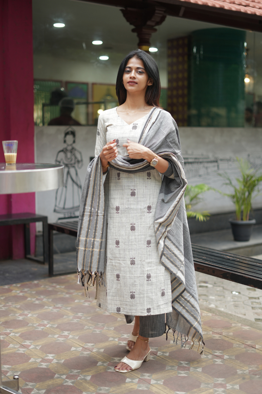 Thooriga 1 - Pure handloom cotton suit set