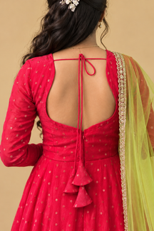 Anjum 4