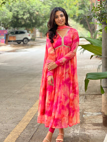 SIA – Designer Alia Cut Kurthi with Mirror Lace & Dupatta | Chinnon Fabric