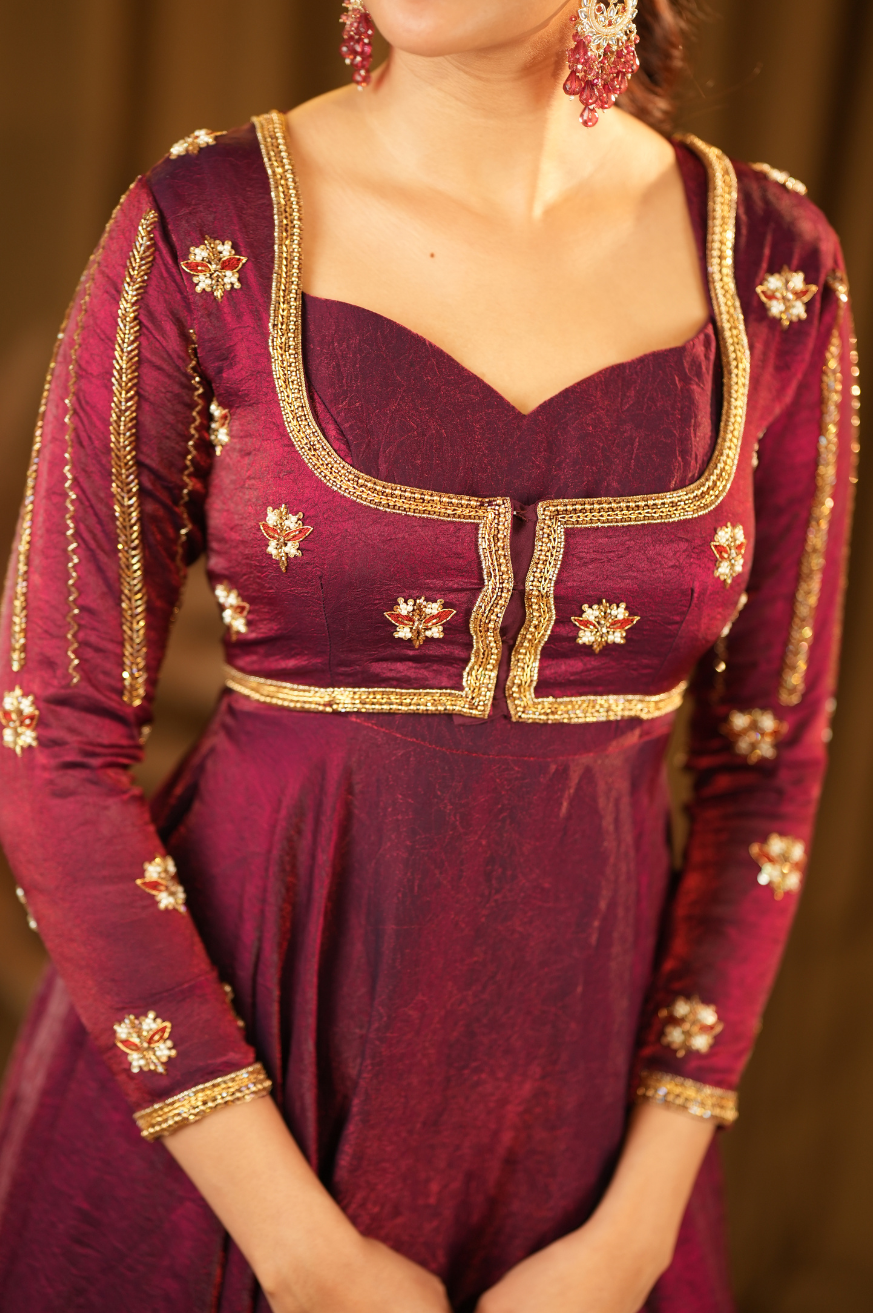 Lakshana Collection
Premium Designer Gown