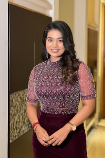 Anvee Collection
Premium Designer Party wear