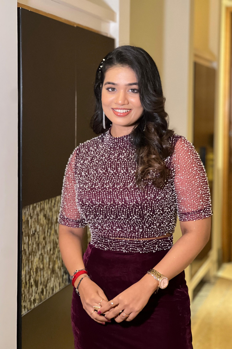 Anvee Collection
Premium Designer Party wear