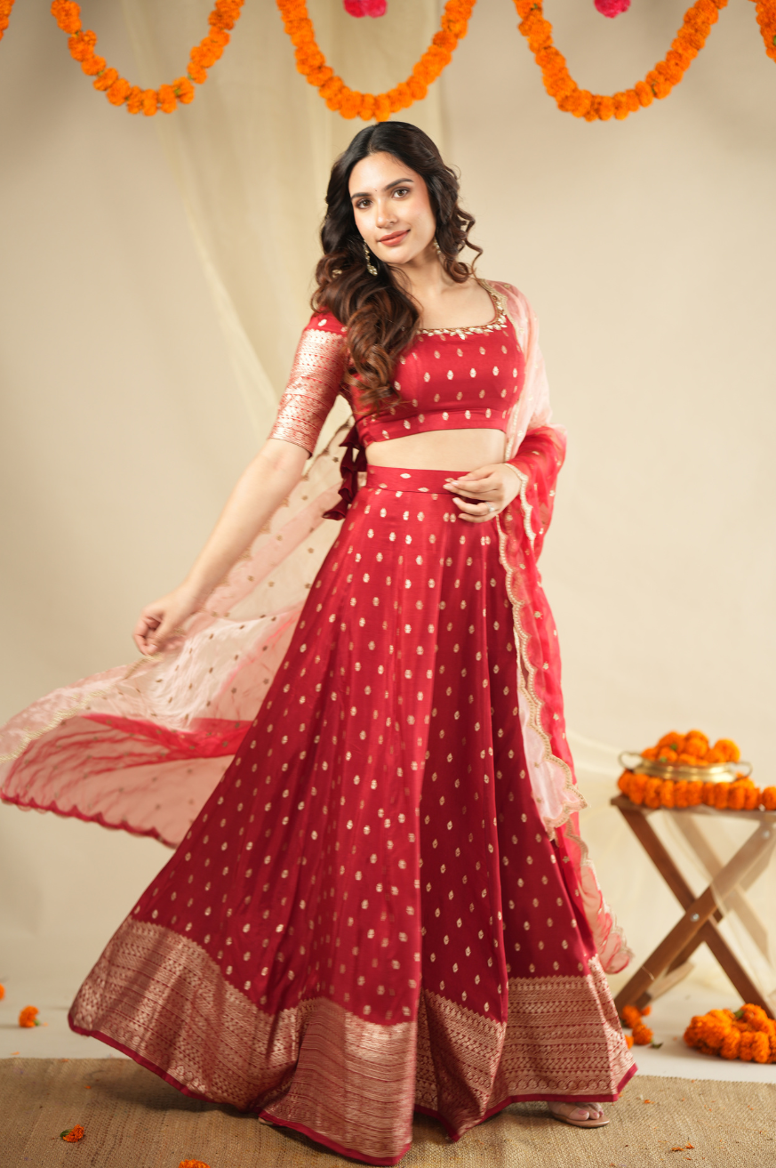 Madhi Collection
Premium Designer Lehanga