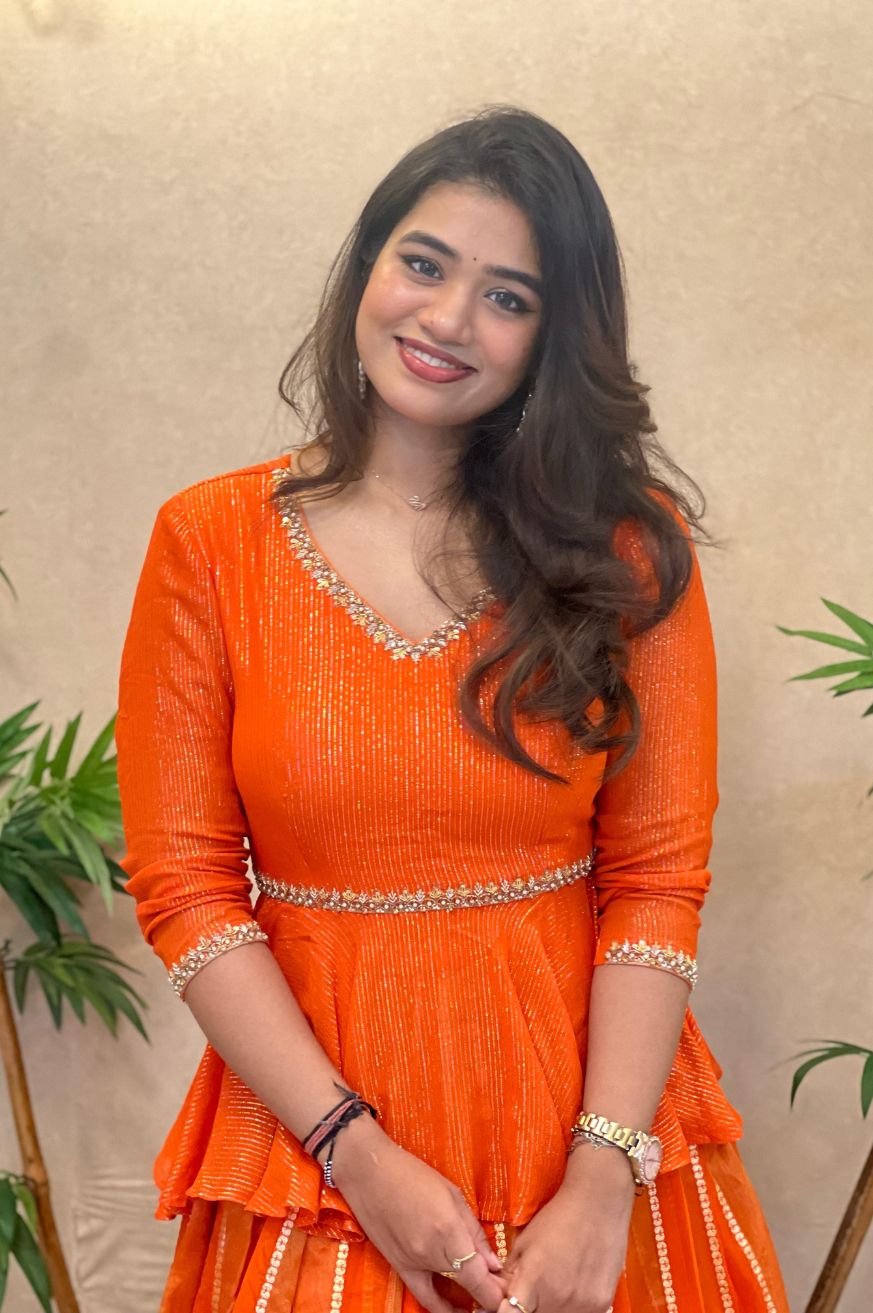 Ashmitha Collection
Premium Designer Indo-western outfit