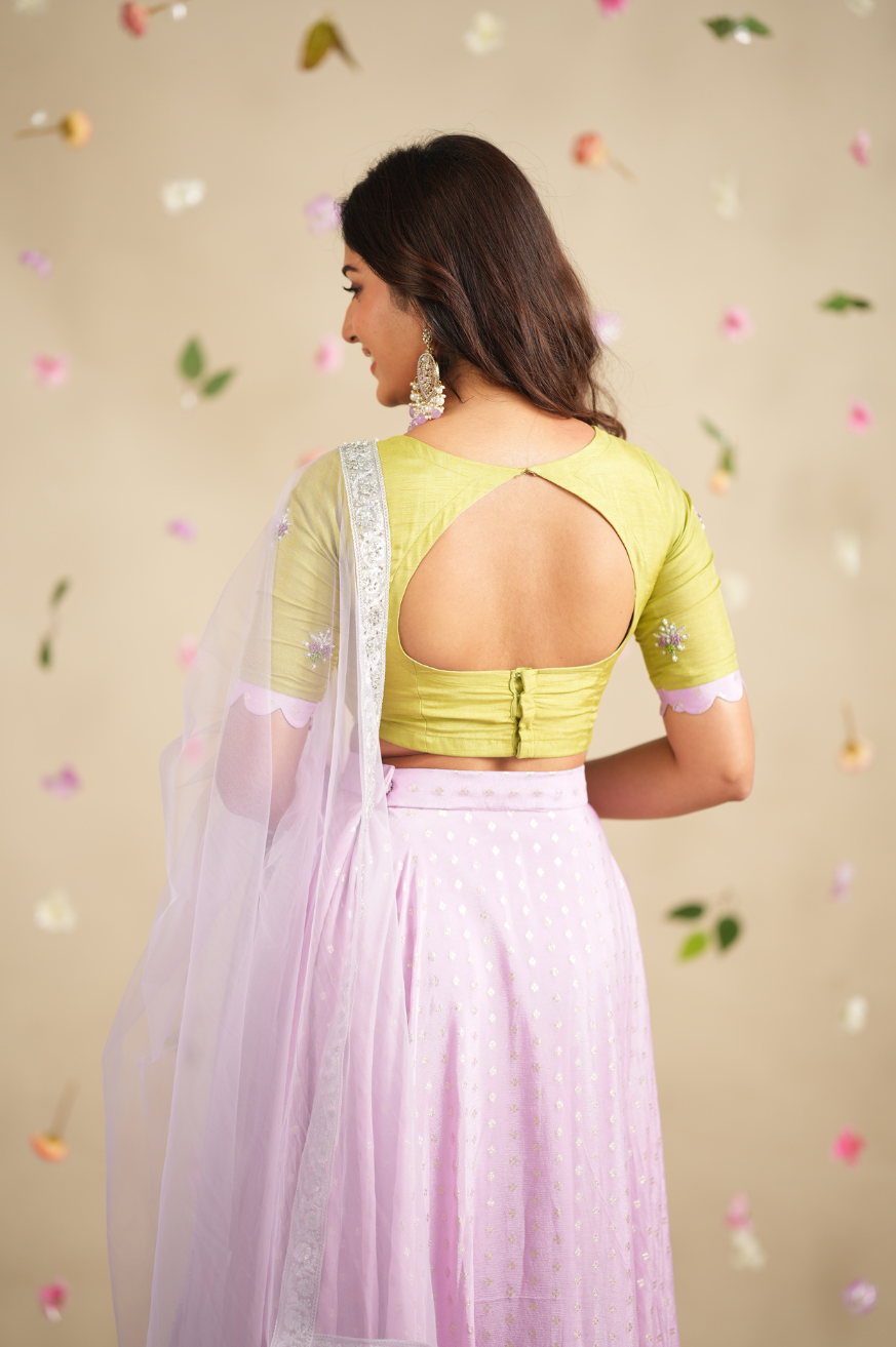 Meha Collection
Premium Designer Contrast Lehanga